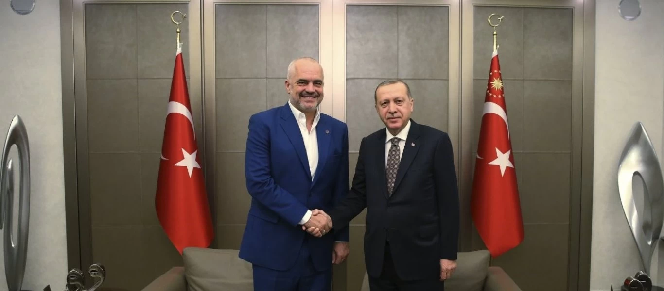 Ρ.Τ.Ερντογάν: Η ανεπίσημη συνάντηση του με τον Έντι Ράμα